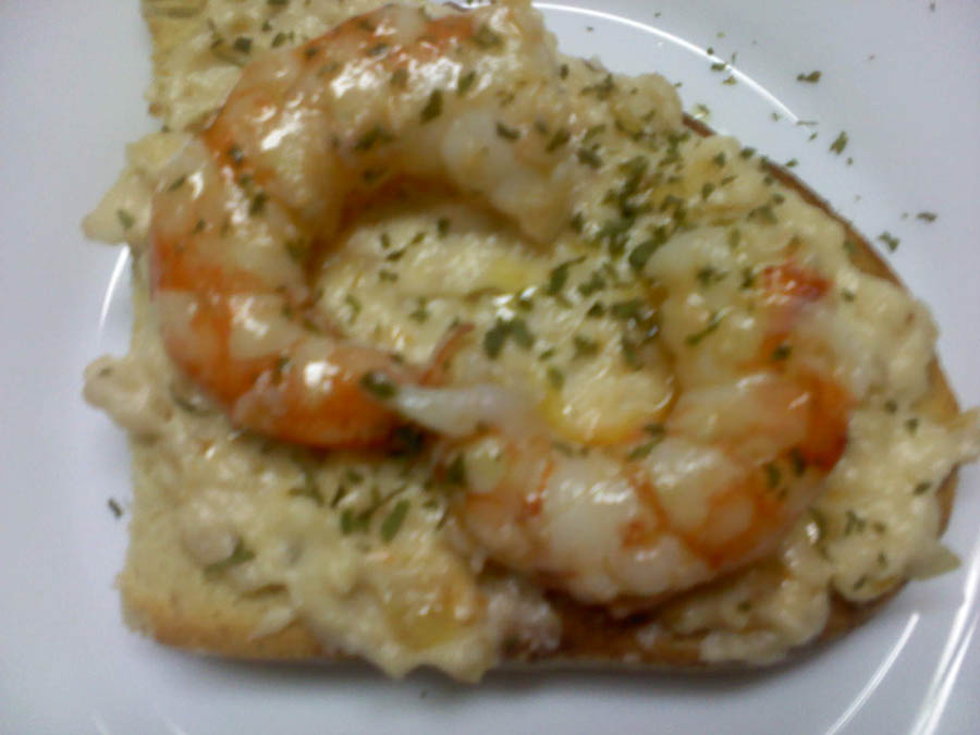 Tostadas con gambas