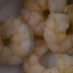 Mousse de camarones en espetos de lemon grass